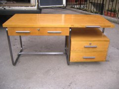 R-M-Schreibtisch-002-900.jpg
